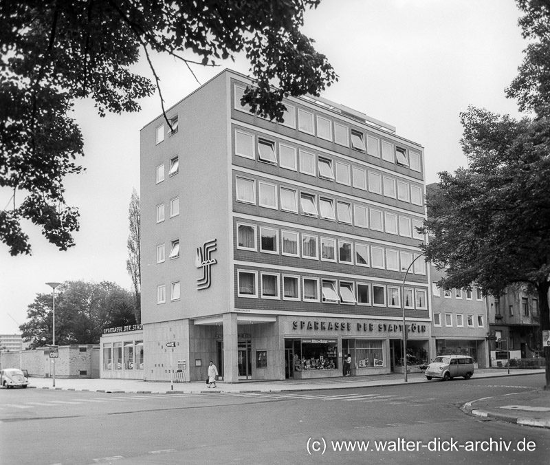 Sparkassenfiliale in Riehl 1963