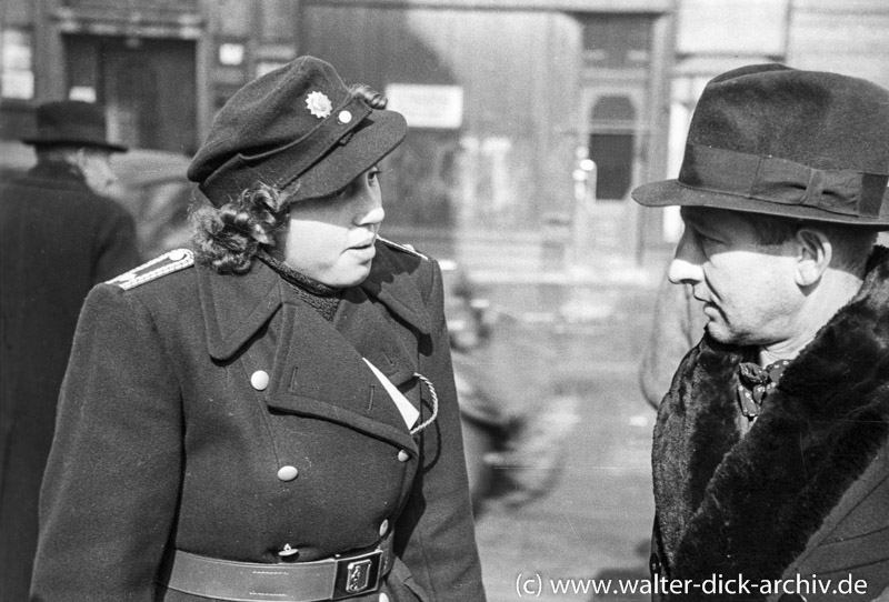 Volkspolizistin in Leipzig 1952