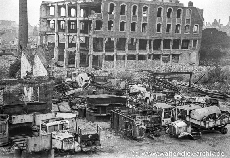 Ruinierte Müllabfuhr 1947