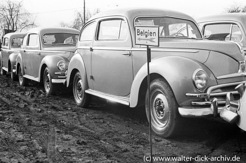 WDA480-05 Fertig für den Export-"Buckeltaunus" von Ford Köln für Belgien