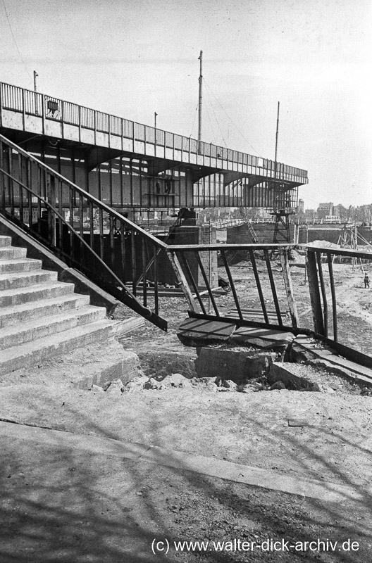 Linksrheinische Vorlandbrücke der Mülheimer Brücke 1950