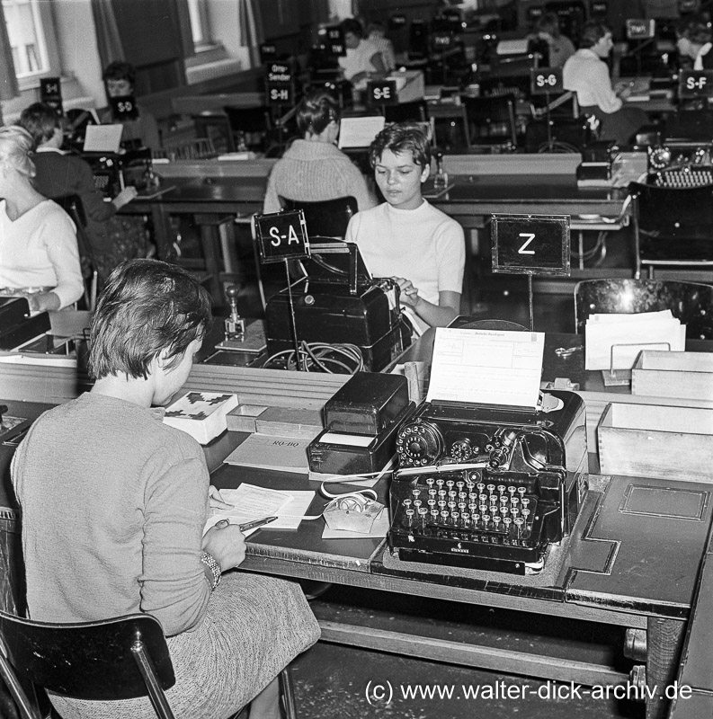 Fernschreib-Typistinnen 1958