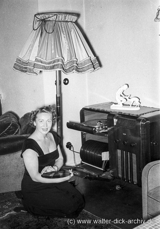 Die Musiktruhe- Unterhaltungselektronik der 50er Jahre 1952
