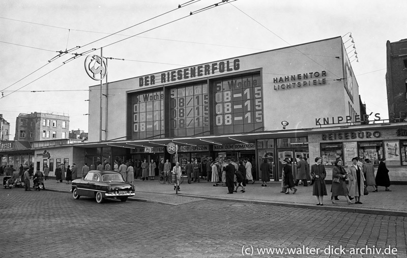 Hahnentor-Lichtspiele 1954