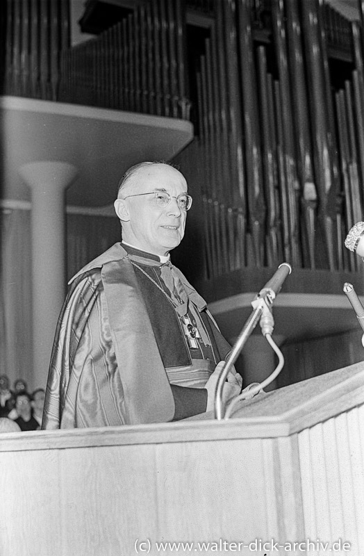 Kardinal Frings im Gürzenich 1955