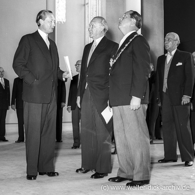 Eröffnung der neuen Oper 1957