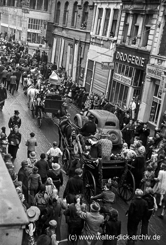 Karneval  auf der Ehrenstraße 1949