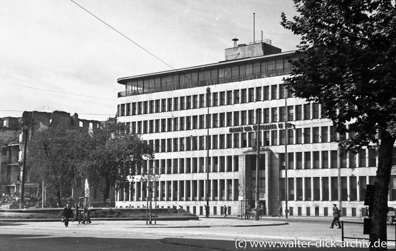 Allianz Gebäude am Kaiser-Wilhelm-Ring 1947