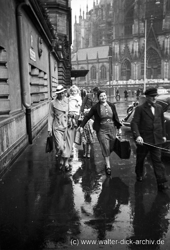 Regen am Hauptbahnhof 1938