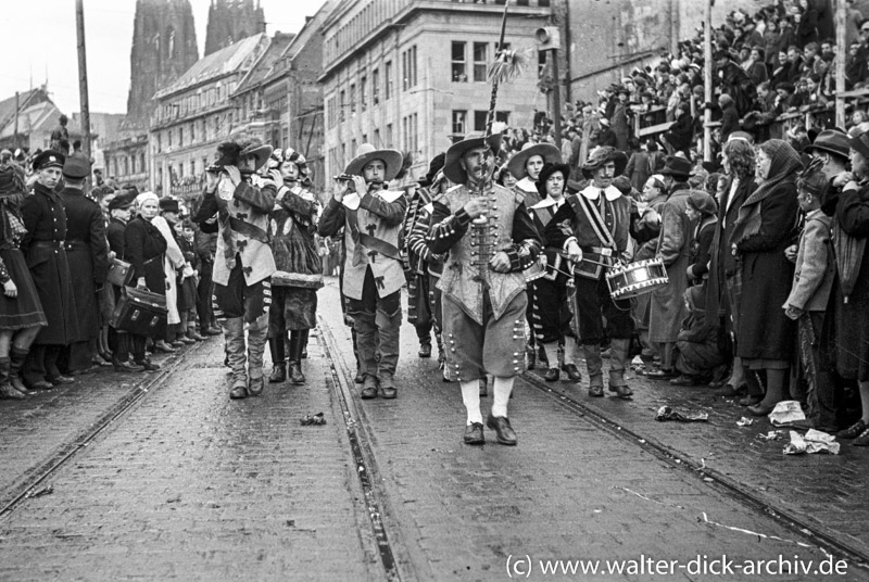 ...jo, wenn dat Trömmelche jeiht! 1950