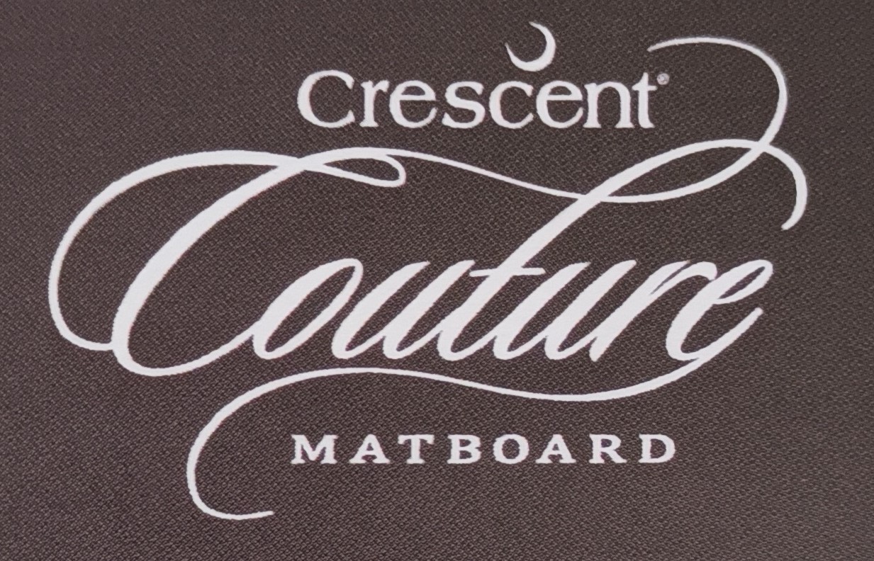 Crescent Passepartout BEST COUTURE CRUSHED LEATHER 81x102 cm - Veredelte Oberfläche, durchgefärbter Kern
