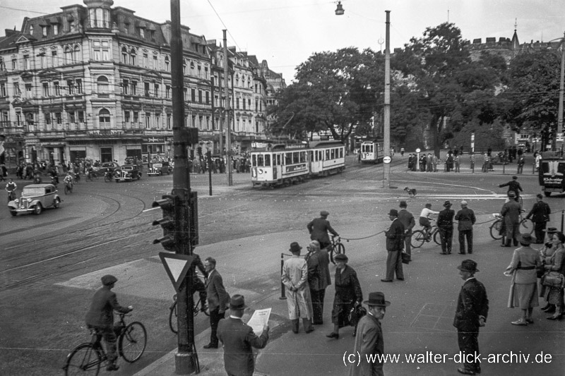 WDA283-007 Am Rudolfplatz 1939