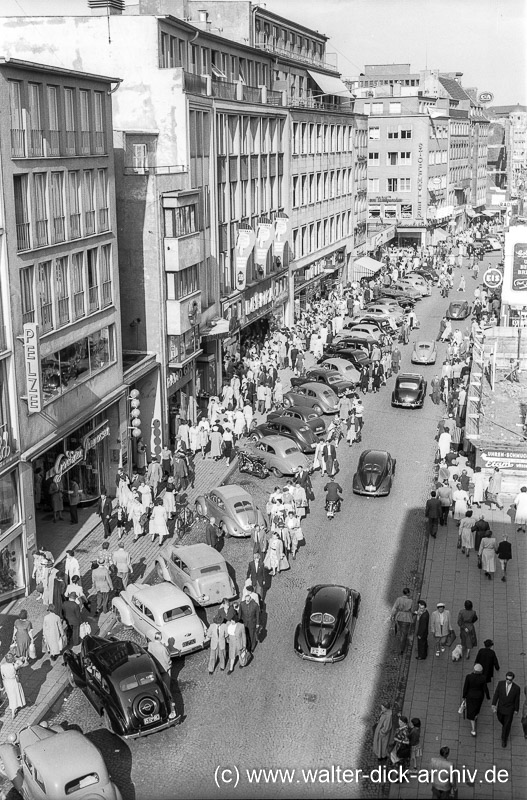 Auf der Schildergasse 1954