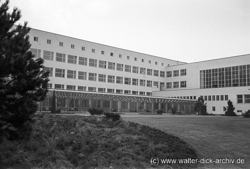 Das Bundeshaus in Bonn 1949