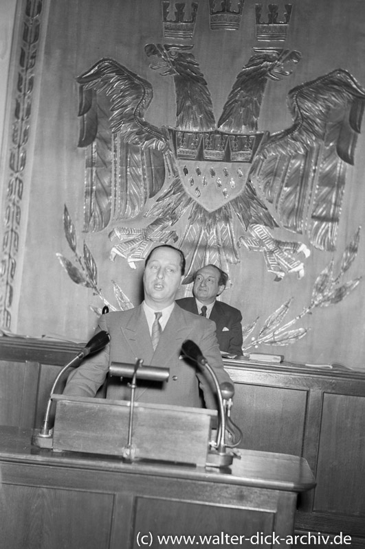 Theo Burauen am Rednerpult 1961