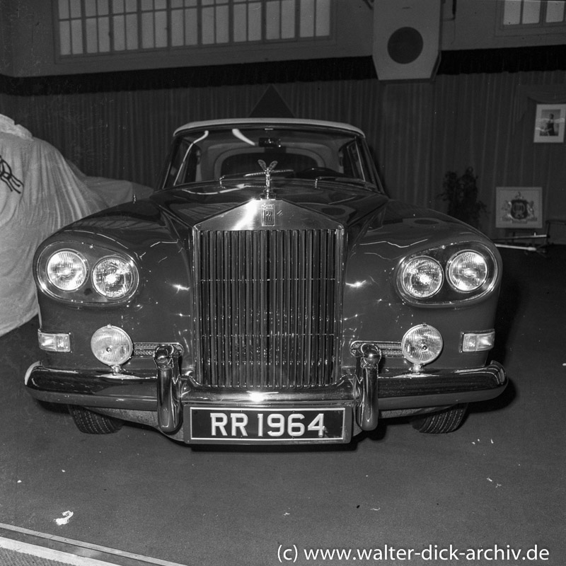 Rolls Royce Silver Cloud III auf dem Genfer Autosalon 1964