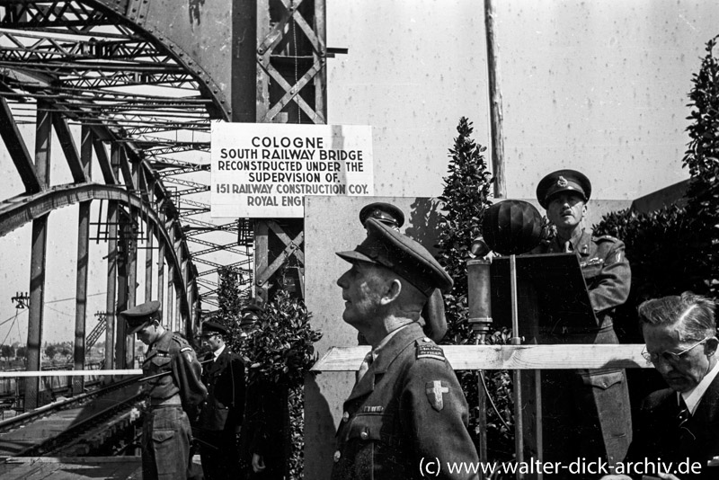 Eröffnung der Südbrücke 1946