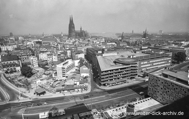 Cäcilienstraße und Kaufhof 1964