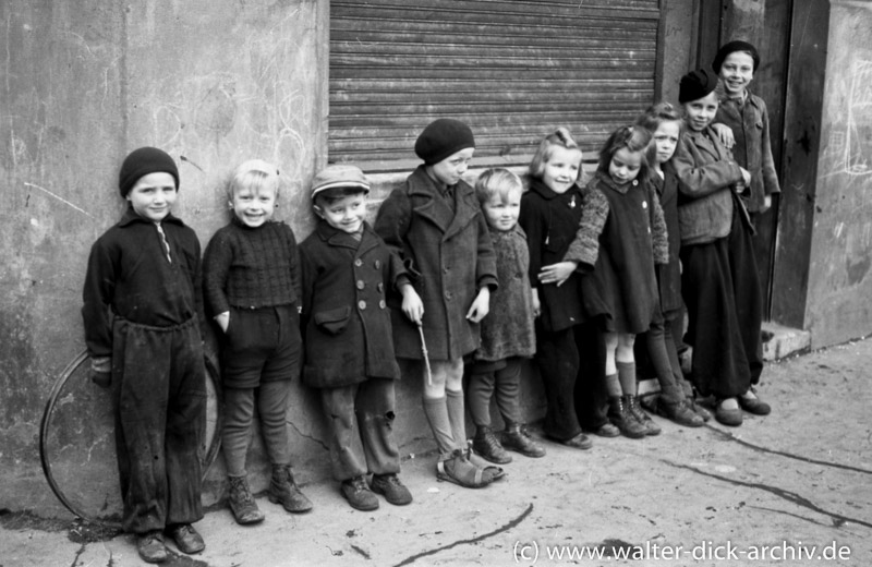 Kölner Kinder 1946: Zehn "Kölsche Pänz"