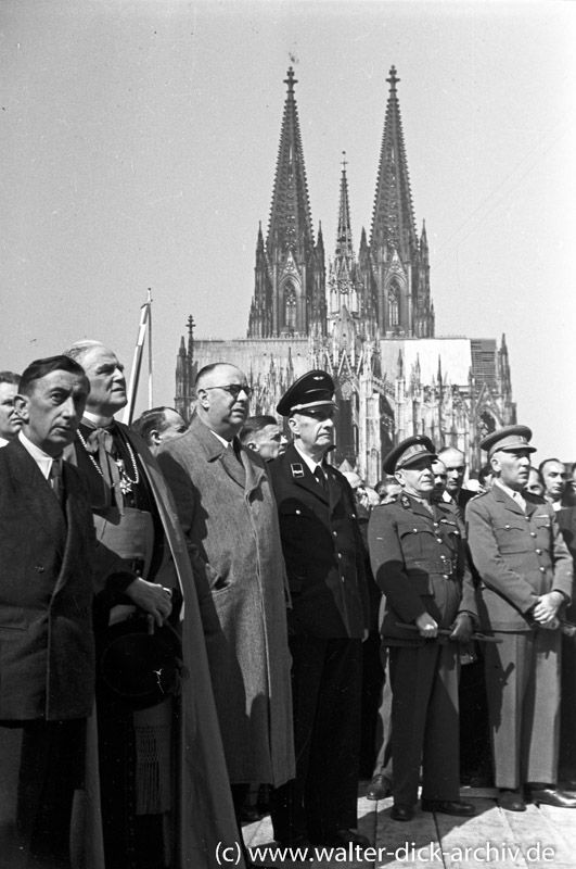 Wiedereröffnung der Hohenzollernbrücke