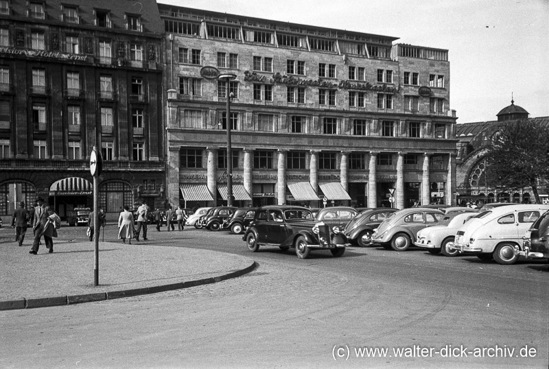 Trankgasse und Domvorplatz 1951