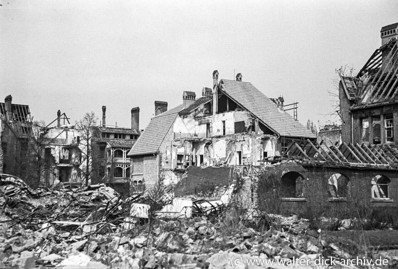 Zerstörungen in der Lindenburg
