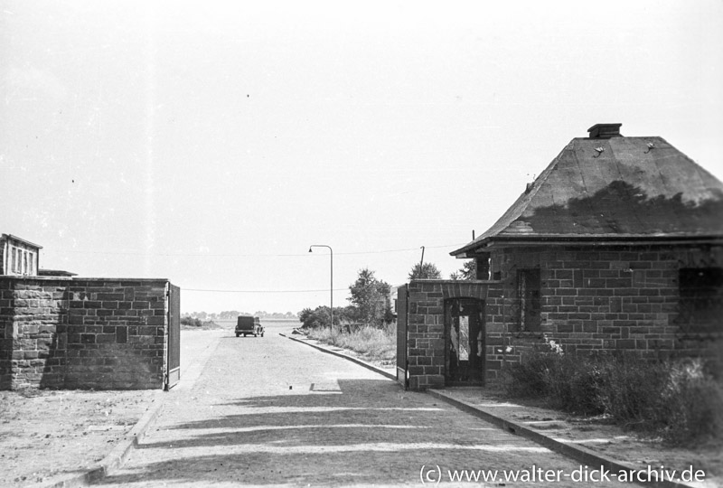 Ehemaliger Flugplatz Köln-Ostheim 1947