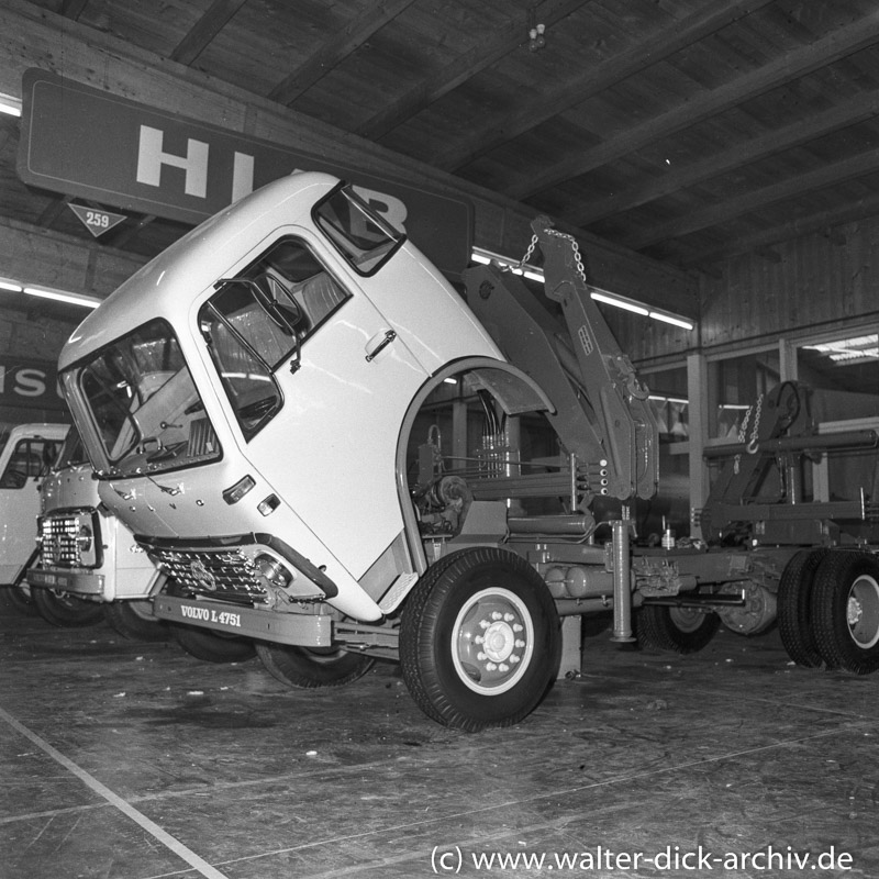 Volvo L4751 auf dem Genfer Autosalon 1964