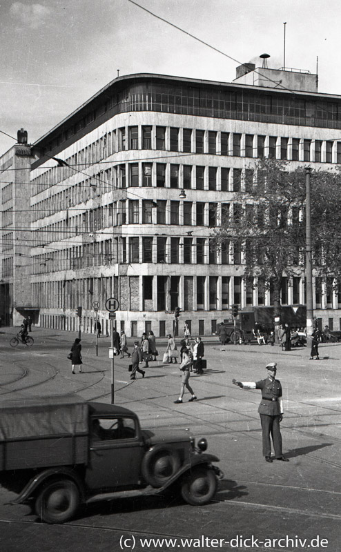 Allianz Gebäude am Kaiser-Wilhelm-Ring 1947