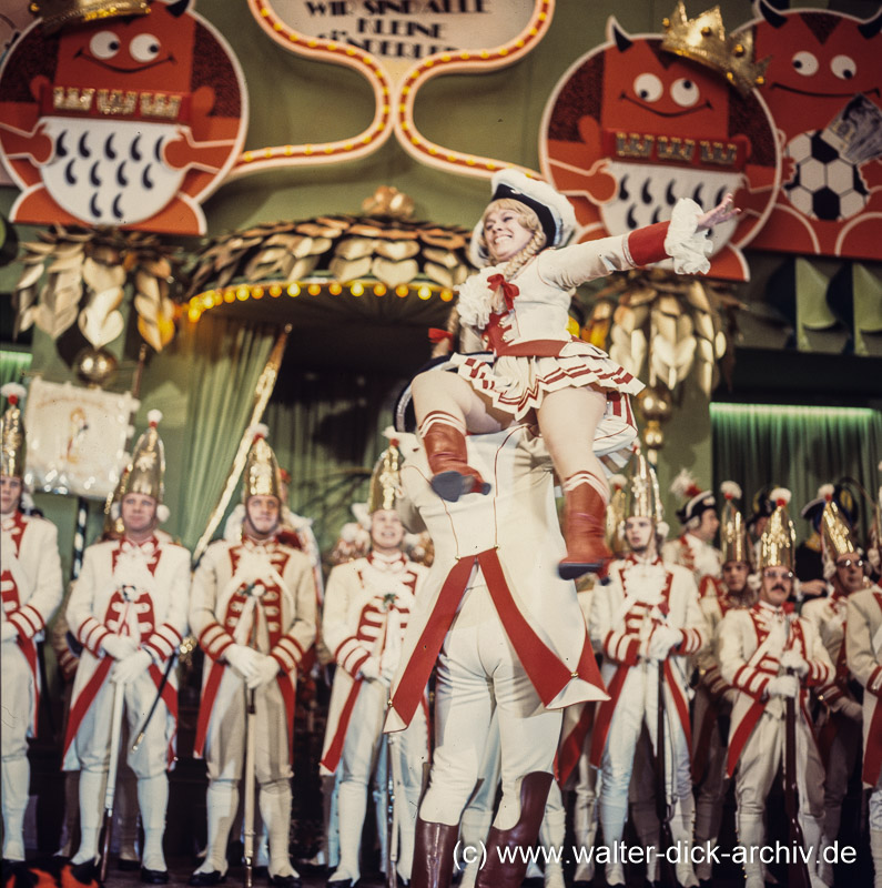 Akrobatischer Mariechentanz 1972