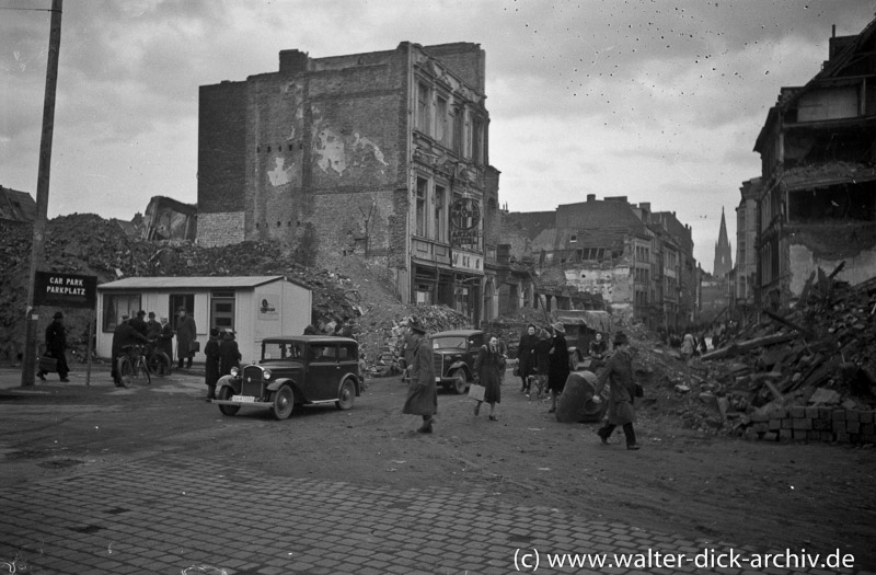 WDA004-010 Am Friesenplatz 1947