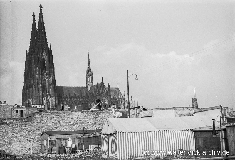 Notunterkünfte in der Nähe der Hohe Straße 1950