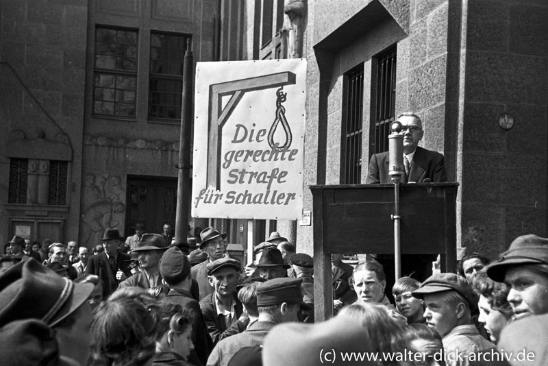 Proteste gegen milde Urteile für Obernazis