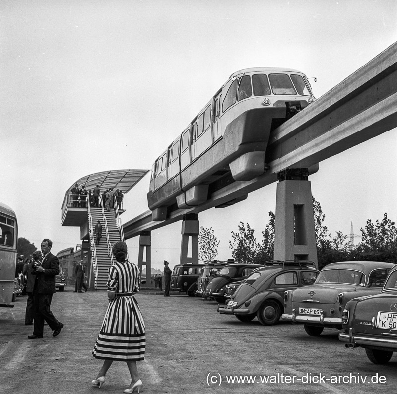 Abfahrt vom Bahnhof der ALWEG Bahn 1957