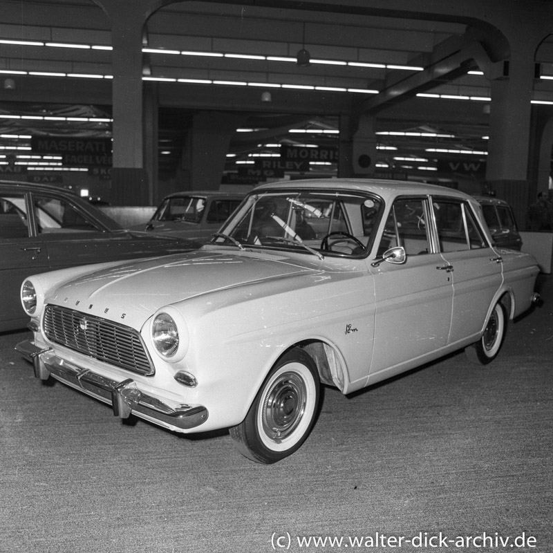 Ford Taunus P4 auf dem Genfer Autosalon 1964