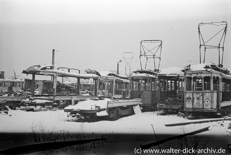 Fahrzeugwracks der Kölner Straßenbahnen