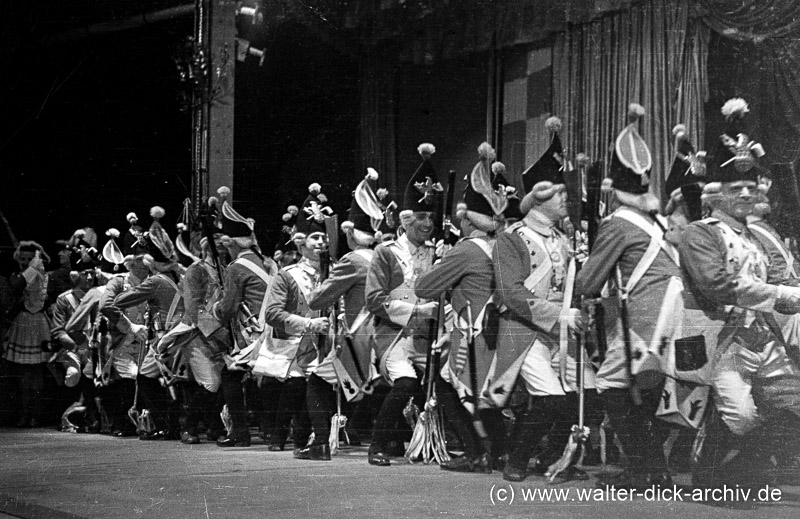 Roten Funken im Williamsbau 1948