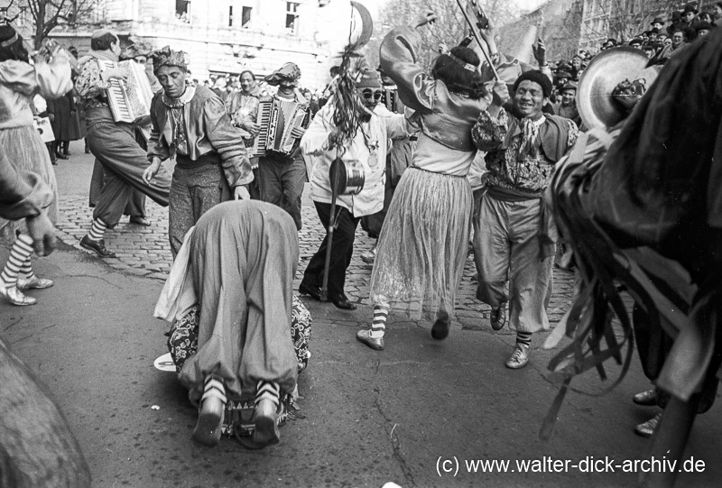 Fußgruppe beim Veedelszoch 1953