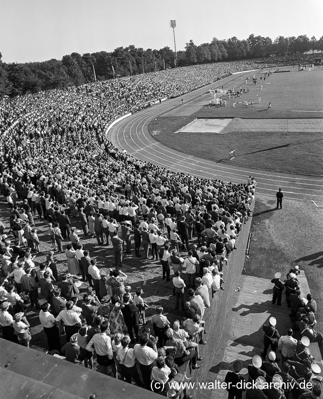 Leichtathletik Sportfest in der Hauptkampfbahn 1959