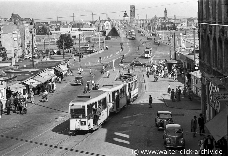 Zufahrt zur Deutzer Brücke