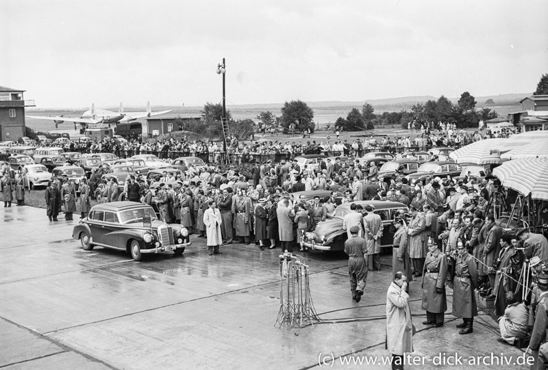 Konrad Adenauer reist nach Moskau 1955