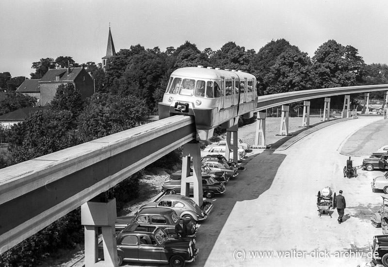 Versuchszug der ALWEG-Bahn 1957