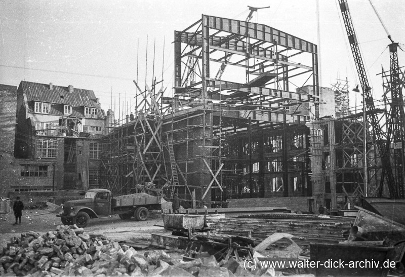 WDA301-002 Bau des Funkhauses 1948