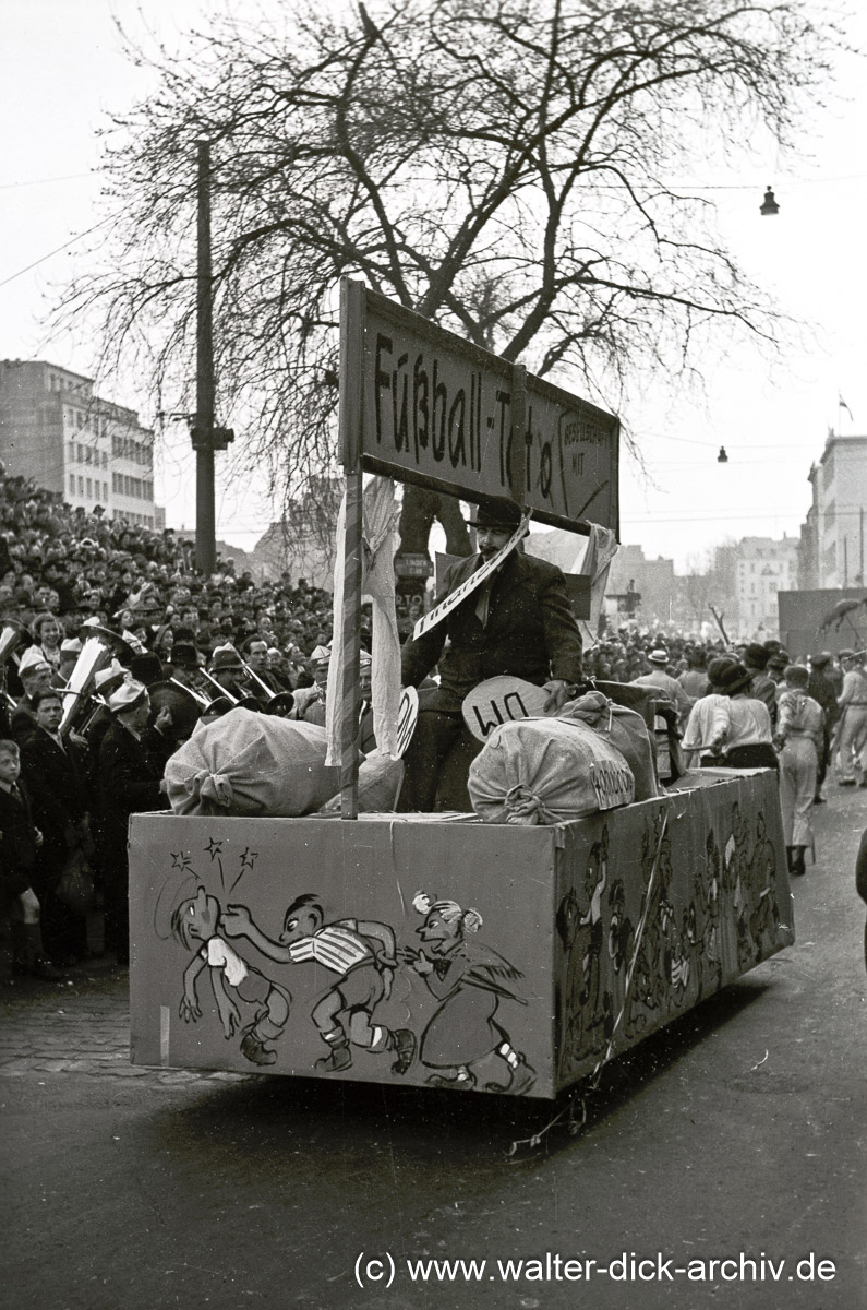 Persiflagewagen "Fußball-Toto 1950  Persiflagewagen "Fußball-Toto 1950
