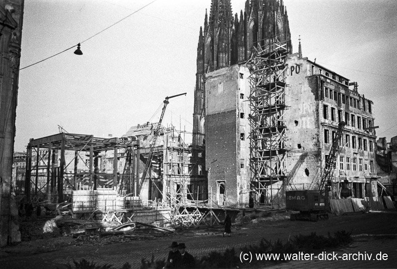 WDA302-021 Bau des Funkhauses 1948