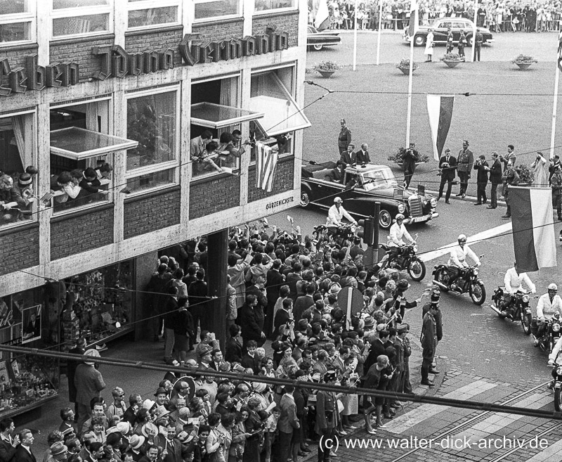 J.F. Kennedy auf dem Weg zum Rathaus 1963