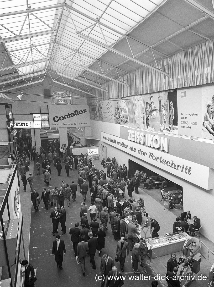 Auf der Photokina 1960
