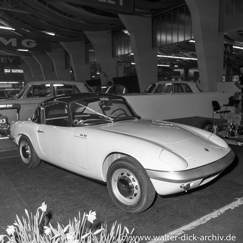 Lotus Elan S2 auf dem Genfer Autosalon 1964