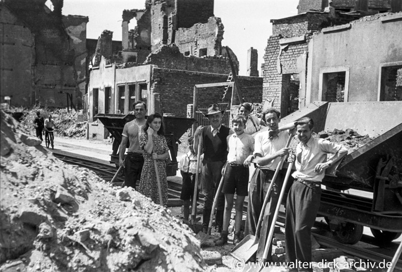 Trümmerräumung im Severinsviertel