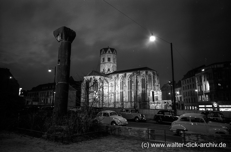 St. Andreas und Hildeboldsäule 1953